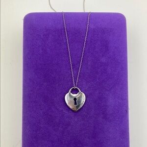 💛 Classic 925 Silver Heart Lock Pendant Necklace